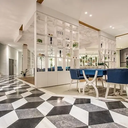Отель Aqua Bay 5*